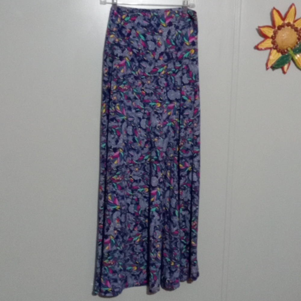 NWOT LULAROE LARGE feather dress